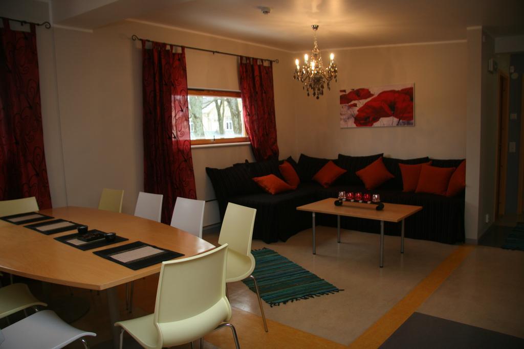 Villa Meri Apartments Pärnu Zimmer foto